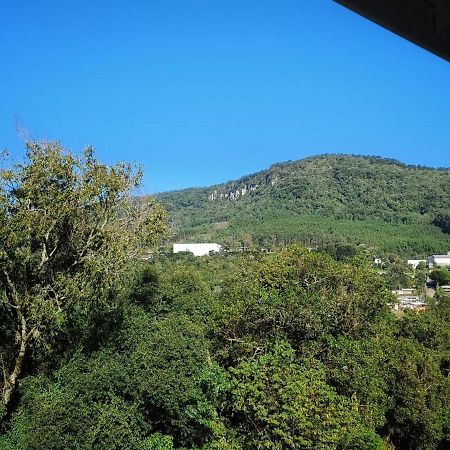 Suites Vale Das Montanhas Gramado Extérieur photo